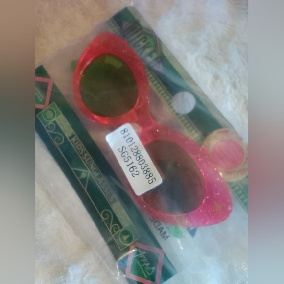 Wicked Movie Sunglasses – Universal City Studios – Exclusive – New in Package - Picture 12 of 13